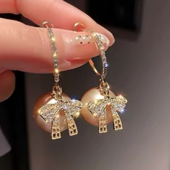 Gold Christmas Earrings Sparkling Crystal Ornament Holiday Long Party Gift NEW! - Picture 1 of 1